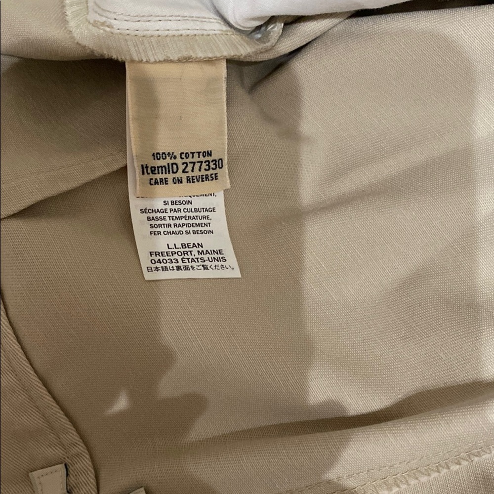 L.L. BEAN Tan Classic Fit Straight-Leg Khaki Pants. Size 6 Regular. - Picture 6 of 12